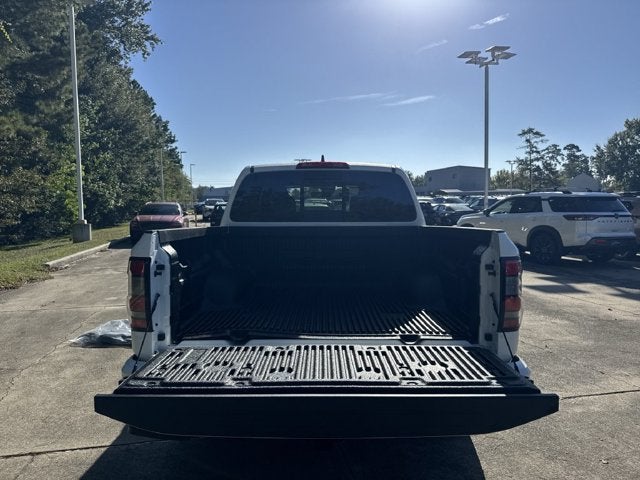 2027 Nissan Frontier Crew Cab SV