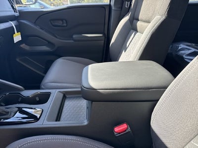 2027 Nissan Frontier Crew Cab SV