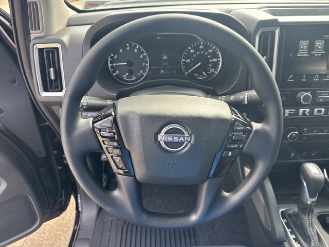 2027 Nissan Frontier Crew Cab SV