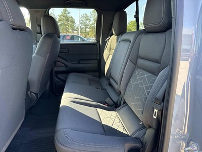 2026 Nissan Frontier Crew Cab SV