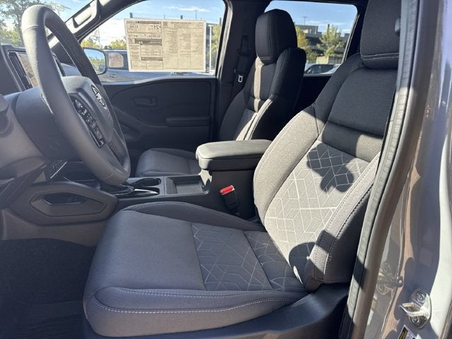 2027 Nissan Frontier Crew Cab SV