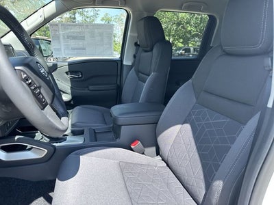 2026 Nissan Frontier Crew Cab SV