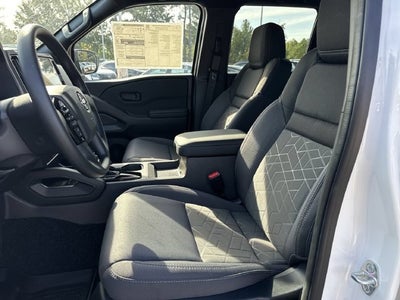 2027 Nissan Frontier Crew Cab SV