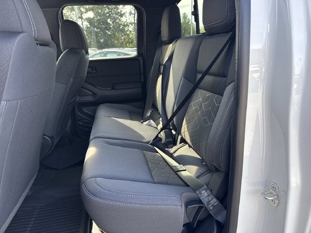 2027 Nissan Frontier Crew Cab SV