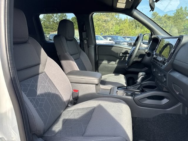 2027 Nissan Frontier Crew Cab SV