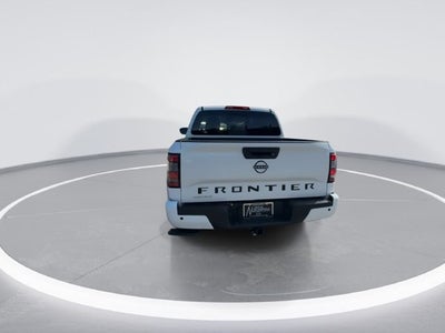 2027 Nissan Frontier Crew Cab SV