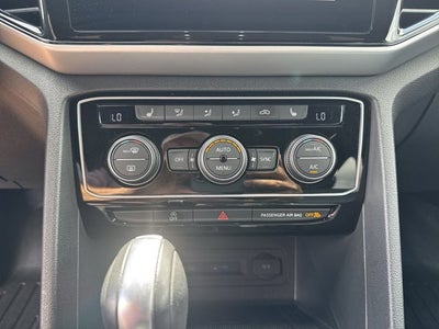 2023 Volkswagen Atlas Cross Sport 3.6L V6 SEL R-Line Black