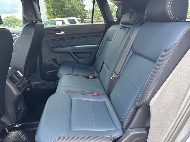 2023 Volkswagen Atlas Cross Sport 3.6L V6 SEL R-Line Black