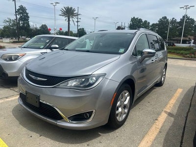 2020 Chrysler Pacifica Limited