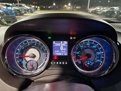 2015 Chrysler Town & Country Limited Platinum