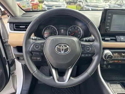 2019 Toyota RAV4 XLE Premium