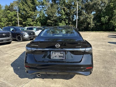 2027 Nissan Sentra SR Midnight Edition