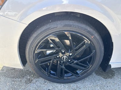 2027 Nissan Sentra SR Midnight Edition