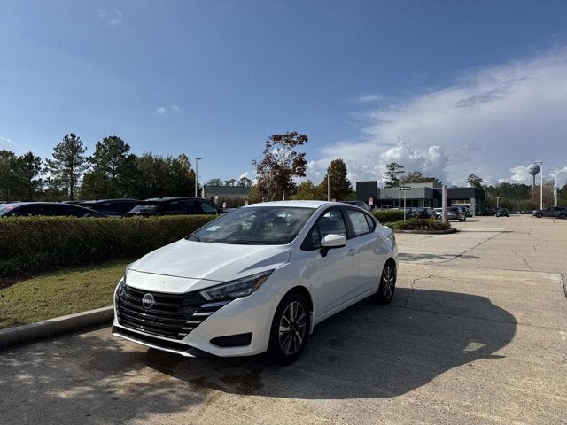 2025 Nissan Versa SV