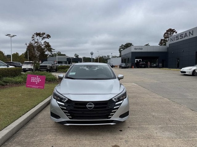 2025 Nissan Versa SV