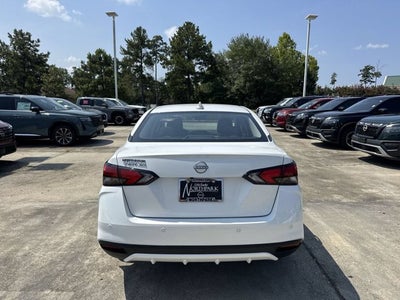 2025 Nissan Versa SV