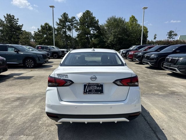 2025 Nissan Versa SV