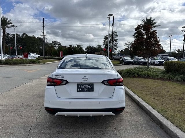 2025 Nissan Versa SV