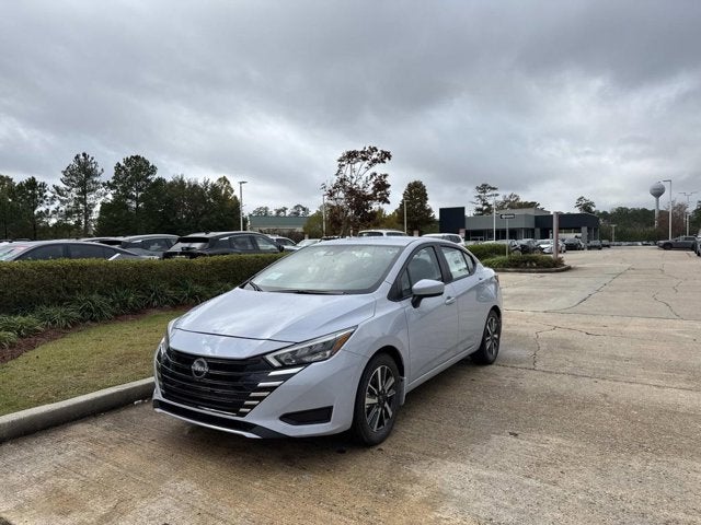 2025 Nissan Versa SV