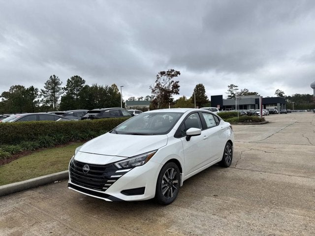 2025 Nissan Versa SV