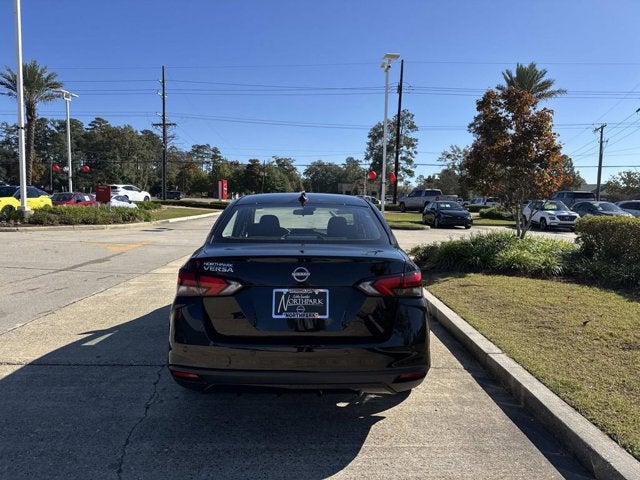 2025 Nissan Versa SV