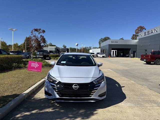 2025 Nissan Versa SV