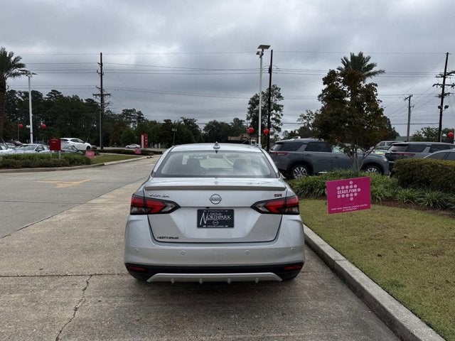 2025 Nissan Versa SR