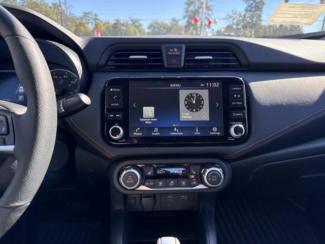 2025 Nissan Versa SR