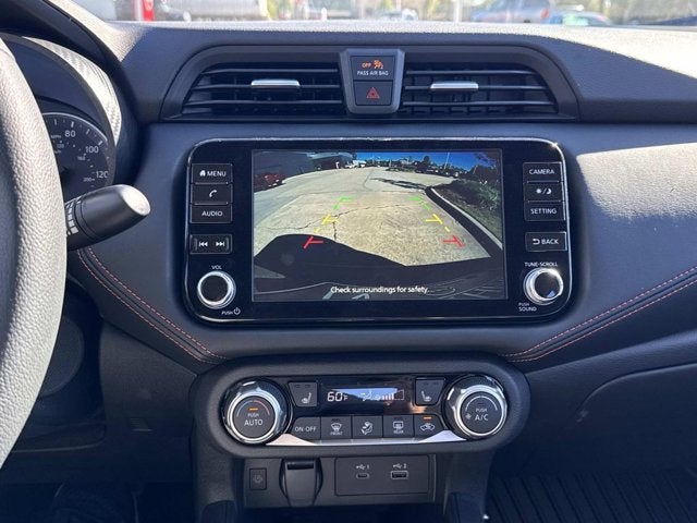 2025 Nissan Versa SR