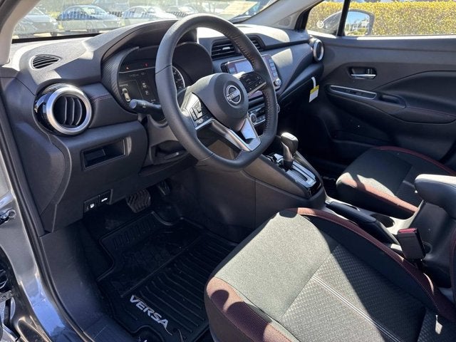 2025 Nissan Versa SR