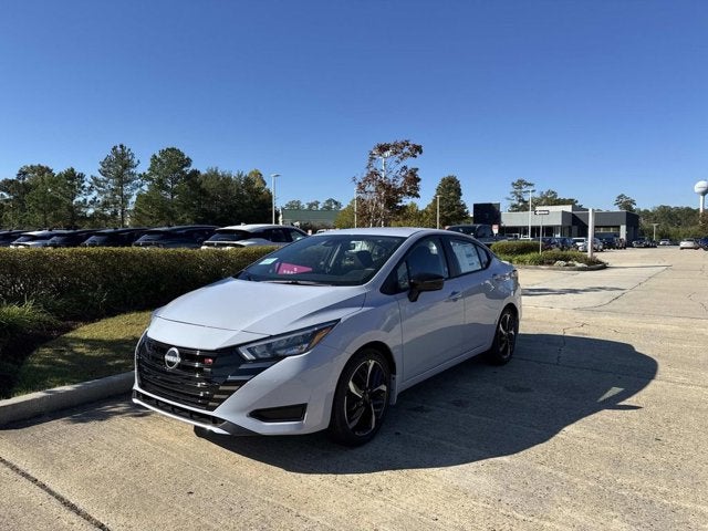 2025 Nissan Versa SR