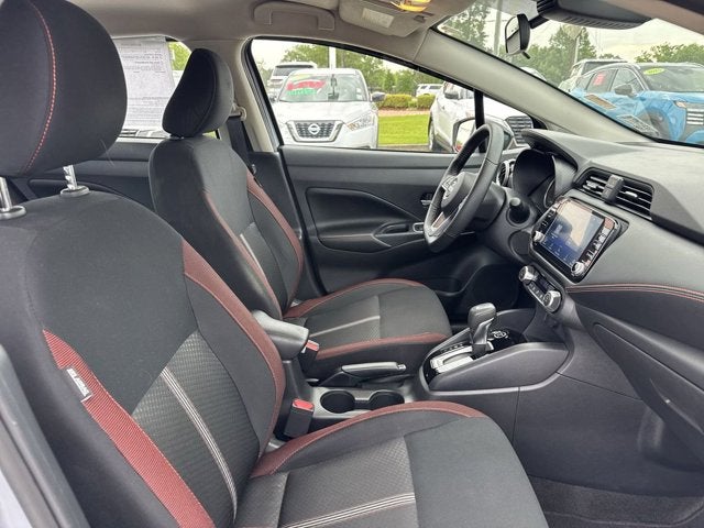 2023 Nissan Versa SR
