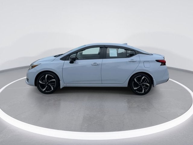 2023 Nissan Versa SR