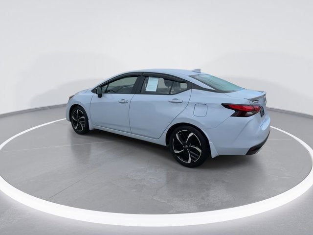2023 Nissan Versa SR