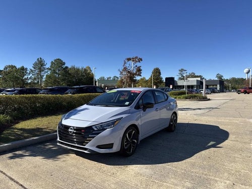 2025 Nissan Versa SR