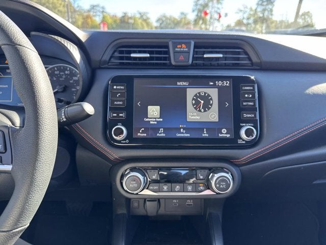 2025 Nissan Versa SR