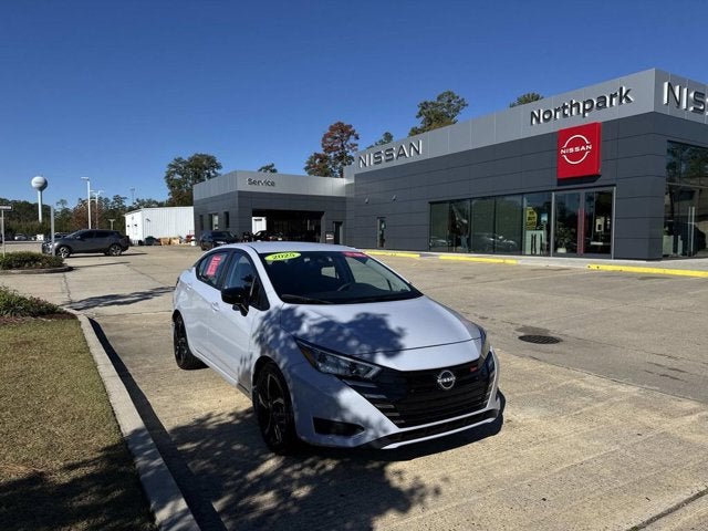 2025 Nissan Versa SR