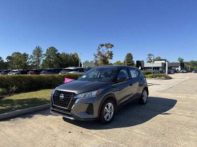 2025 Nissan Kicks Play S