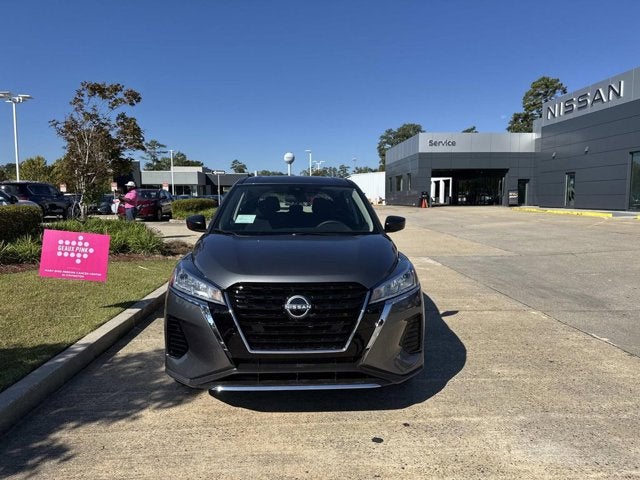 2025 Nissan Kicks Play S
