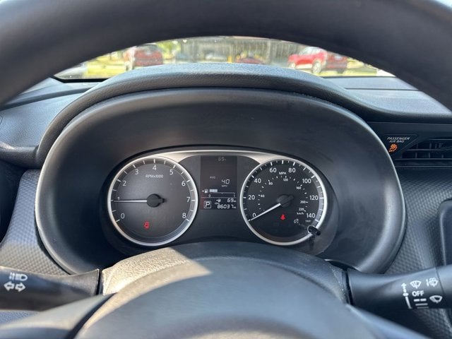 2022 Nissan Kicks S