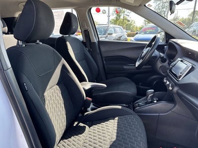 2022 Nissan Kicks S