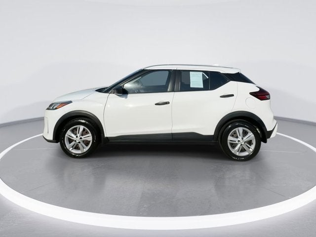 2022 Nissan Kicks S