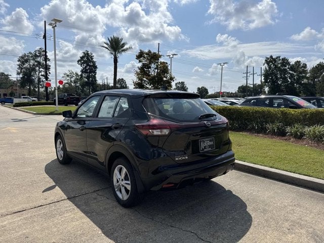 2025 Nissan Kicks Play S
