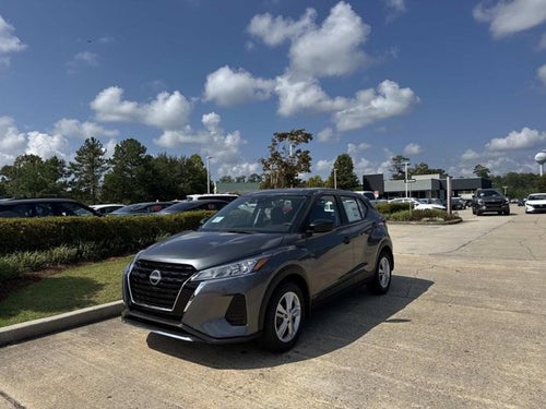 2025 Nissan Kicks Play S