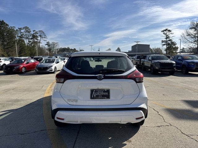 2025 Nissan Kicks Play S