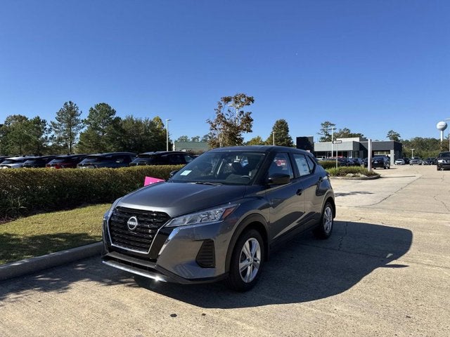 2025 Nissan Kicks Play S
