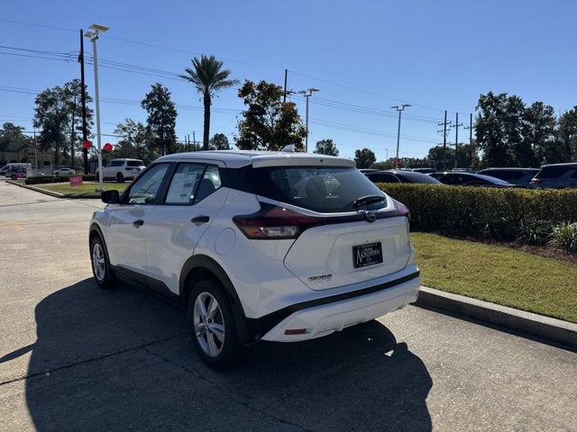 2025 Nissan Kicks Play S