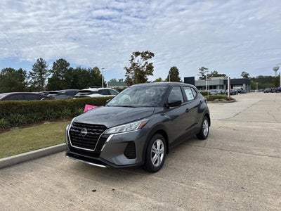 2025 Nissan Kicks Play S