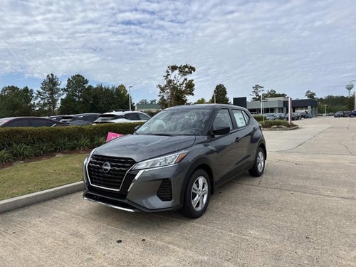 2025 Nissan Kicks Play S