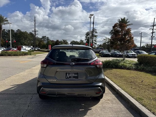 2025 Nissan Kicks Play S